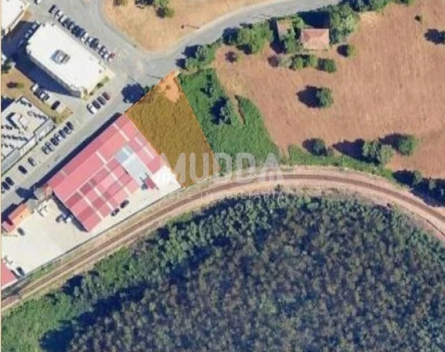 Terreno para Venda em Santa Maria da Feira, Travanca, Sanfins e Espargo Foto 1