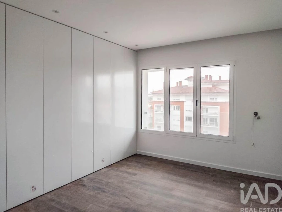 Apartamento T3 para Venda em Marinha Grande Foto 17