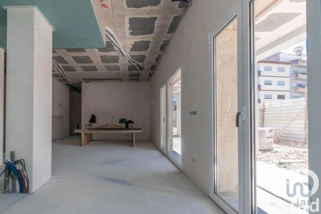 Apartamento T3 para Venda em Marinha Grande Foto 2