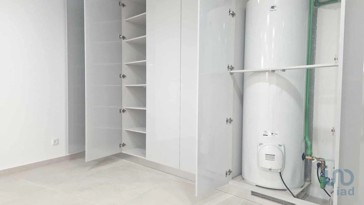 Moradia T5 para Venda em Valado dos Frades Foto 12