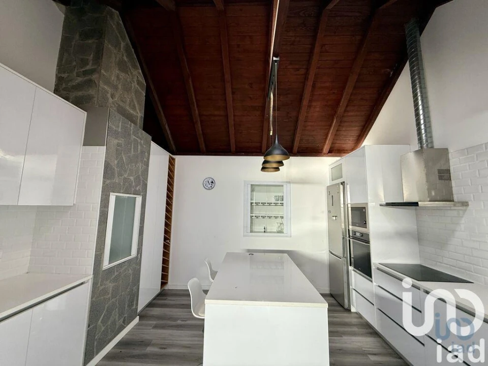 Garagem para Venda em Fajã da Ovelha Foto 7