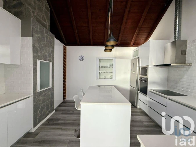 Garagem para Venda em Fajã da Ovelha Foto 8