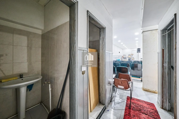 Loja para Venda em Alto do Seixalinho, Santo André e Verderena Foto 13