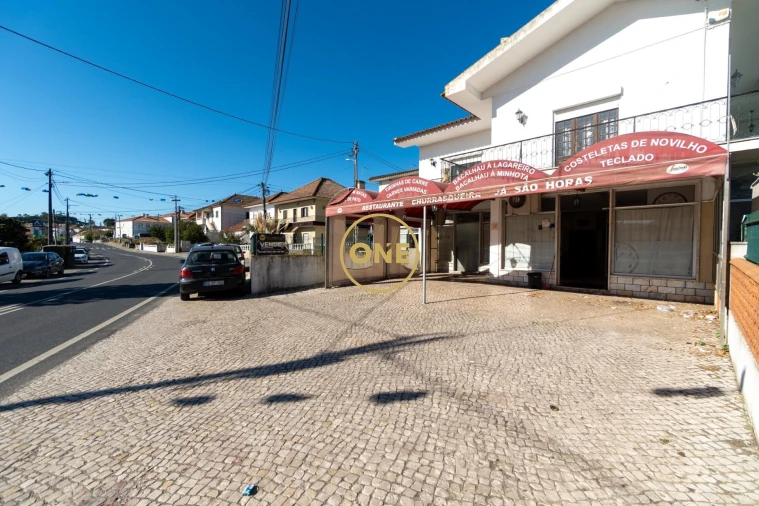 Prédio para Venda em Milharado Foto 2