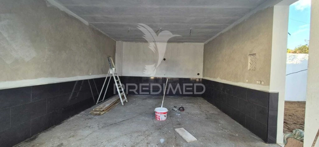 Moradia T4 para Venda em Palmeira Foto 4