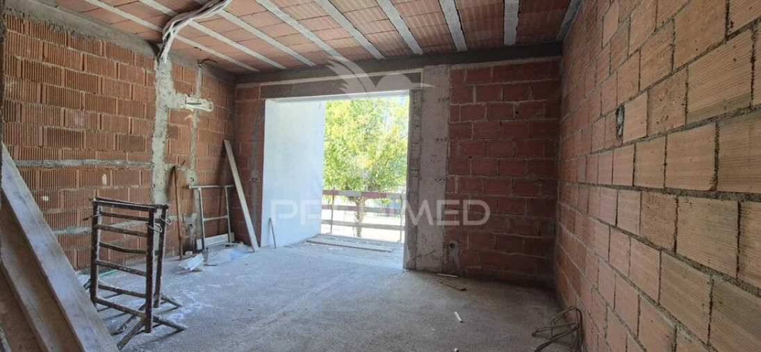 Moradia T4 para Venda em Palmeira Foto 8