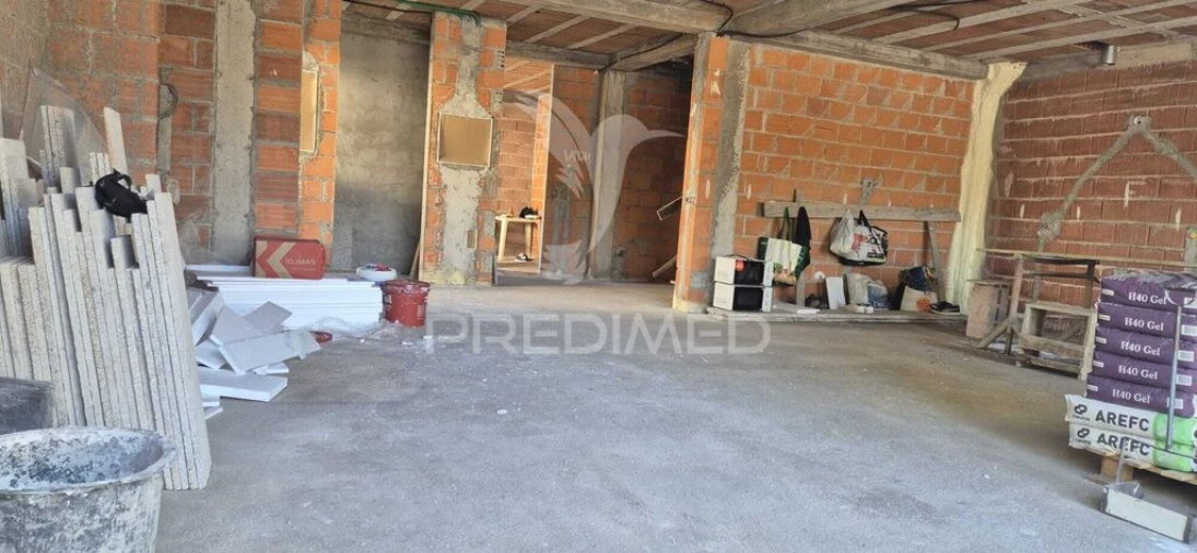 Moradia T4 para Venda em Palmeira Foto 11