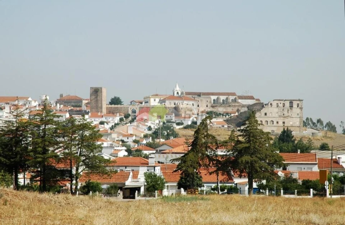 Apartamento T2 para Venda em Avis Foto 24