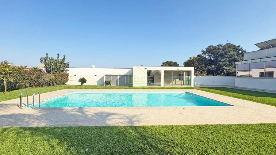 Moradia T4 para Venda em Póvoa de Varzim, Beiriz e Argivai Foto 26