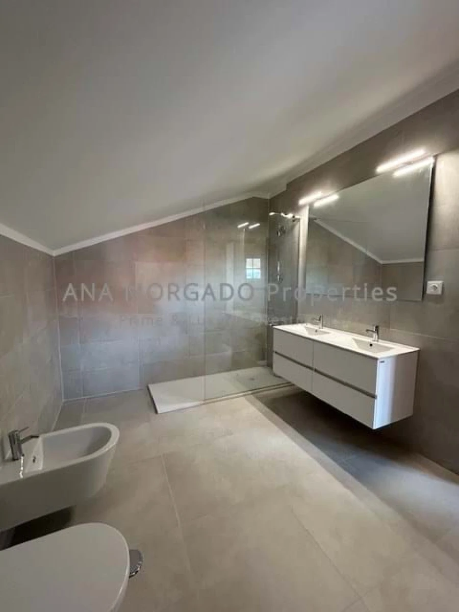 Apartamento T3 para Arrendamento em Agualva e Mira-Sintra Foto 24