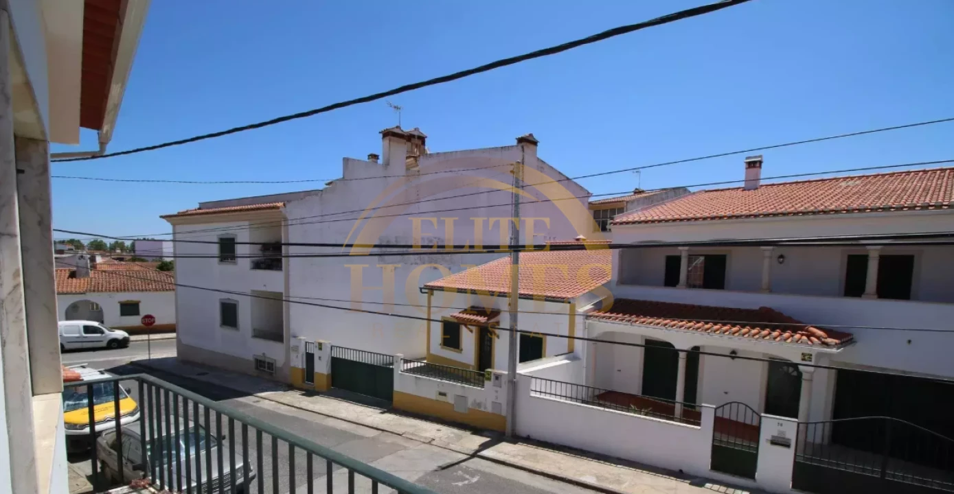 Moradia T5 para Venda em Golegã Foto 7