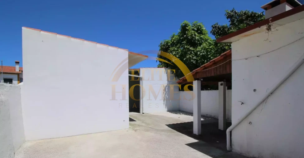 Moradia T5 para Venda em Golegã Foto 10