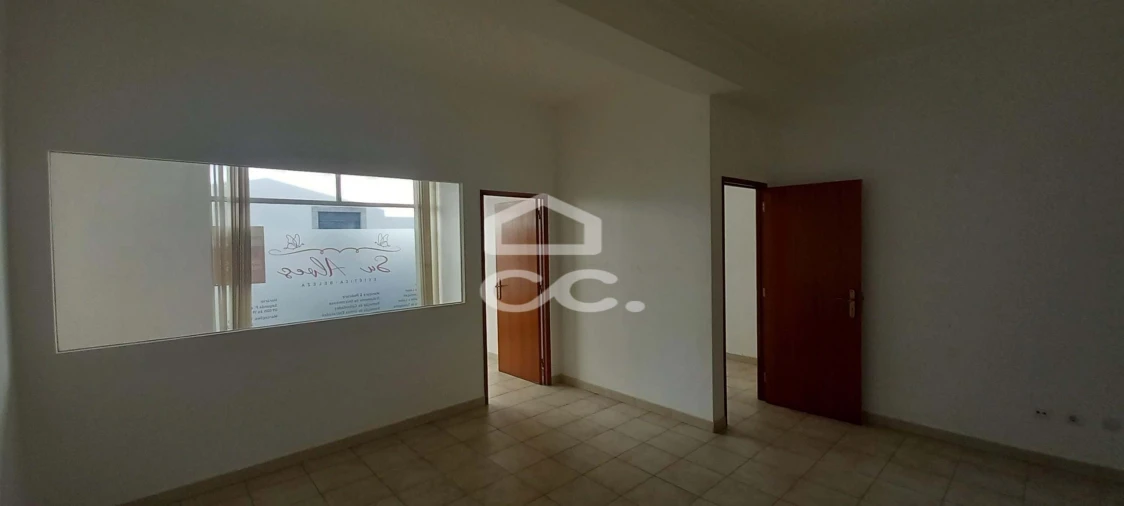 Negócio para Arrendamento em Beja (Santiago Maior e São João Baptista) Foto 2