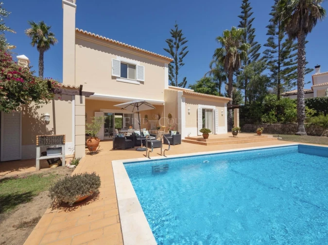 Moradia T3 para Venda em Estômbar e Parchal Foto 24