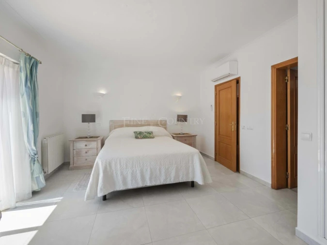 Moradia T3 para Venda em Estômbar e Parchal Foto 12