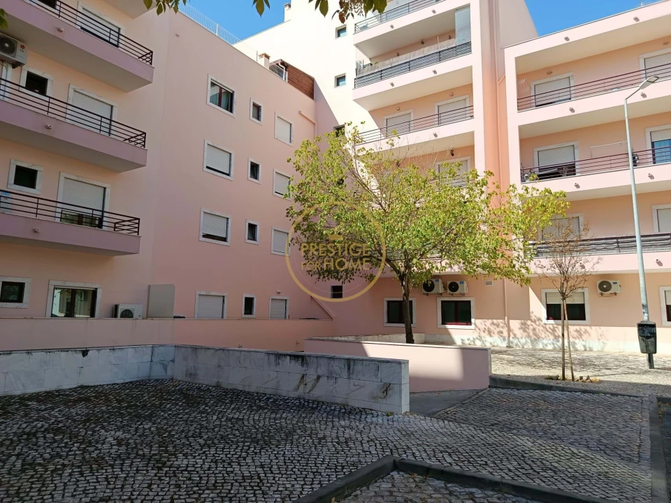 Apartamento T2 para Venda em Loule (São Clemente) Foto 6