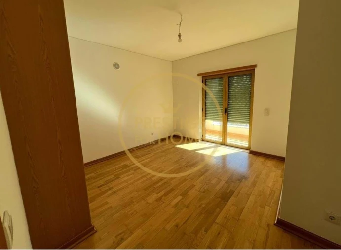 Apartamento T2 para Venda em Loule (São Clemente) Foto 13