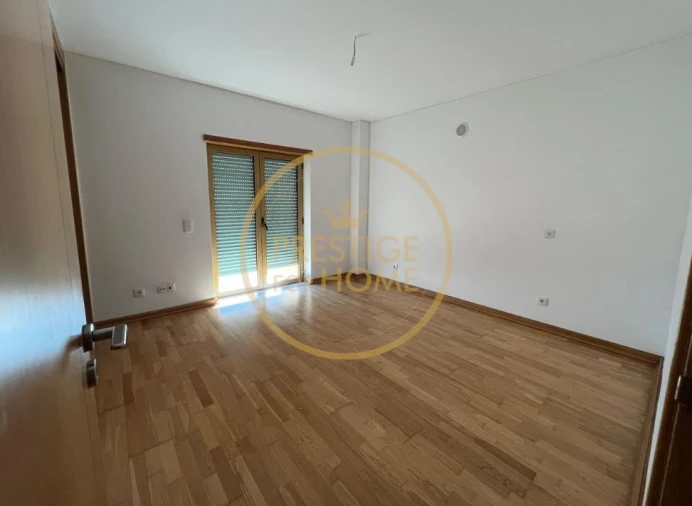 Apartamento T2 para Venda em Loule (São Clemente) Foto 11