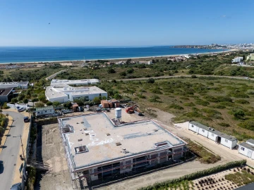 Moradia T5 para Venda em Odiaxere