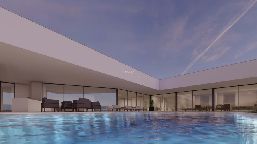 Moradia T5 para Venda em Odiaxere Foto 8