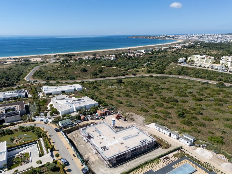Moradia T5 para Venda em Odiaxere Foto 35