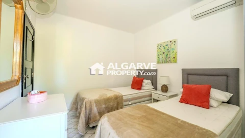 Moradia T3 para Venda em Almancil