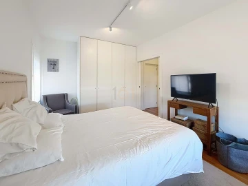 Apartamento T4 para Venda em Lordelo do Ouro e Massarelos