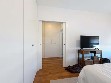 Apartamento T4 para Venda em Lordelo do Ouro e Massarelos