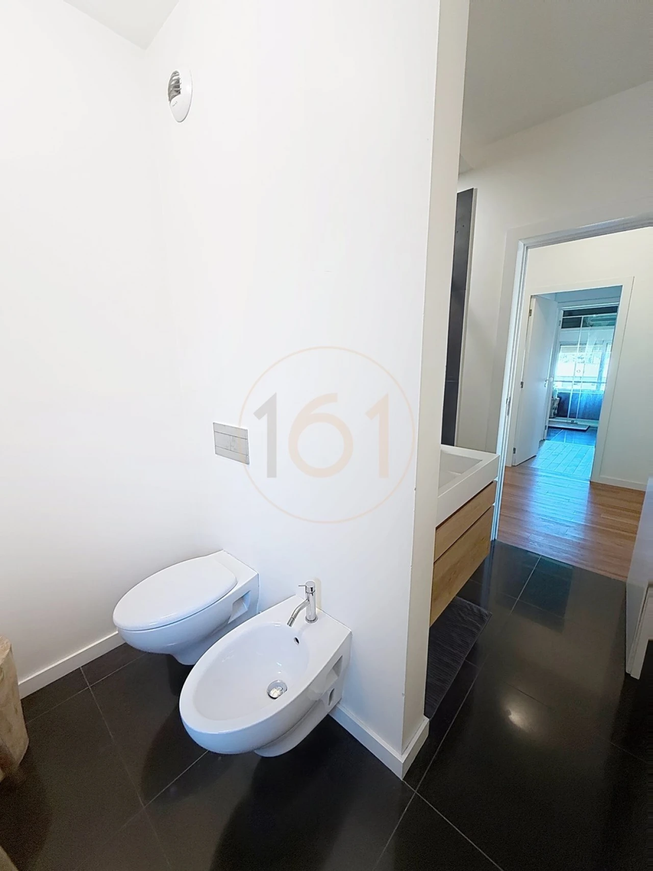 Apartamento T4 para Venda em Lordelo do Ouro e Massarelos Foto 38