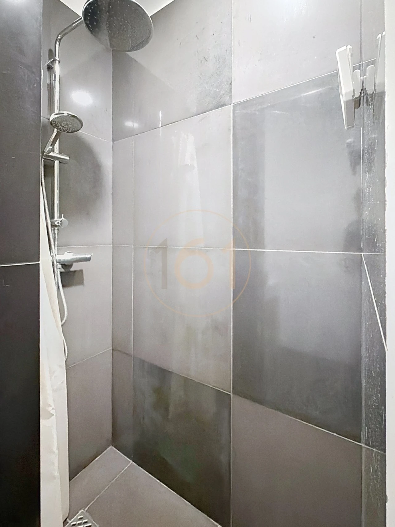 Apartamento T4 para Venda em Lordelo do Ouro e Massarelos Foto 37