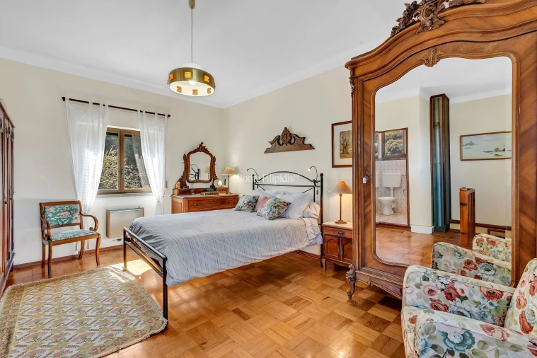 Moradia T3 para Venda em Colares Foto 10