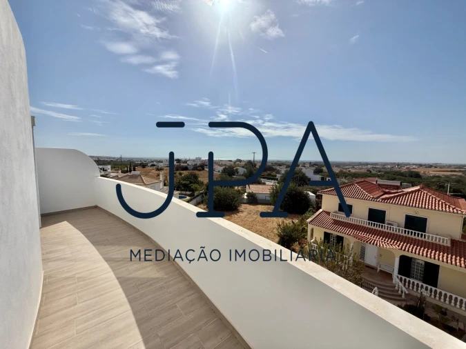 Apartamento T2 para Venda em Altura Foto 13