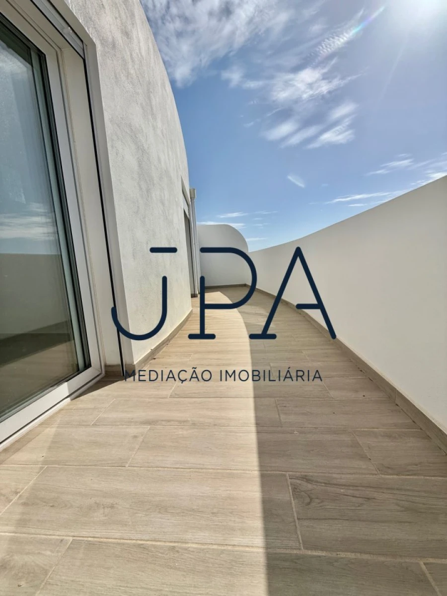 Apartamento T2 para Venda em Altura Foto 11