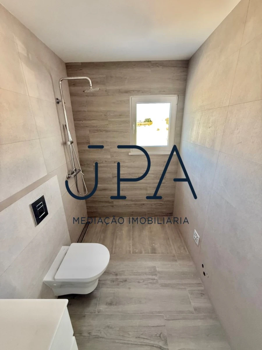 Apartamento T2 para Venda em Altura Foto 10