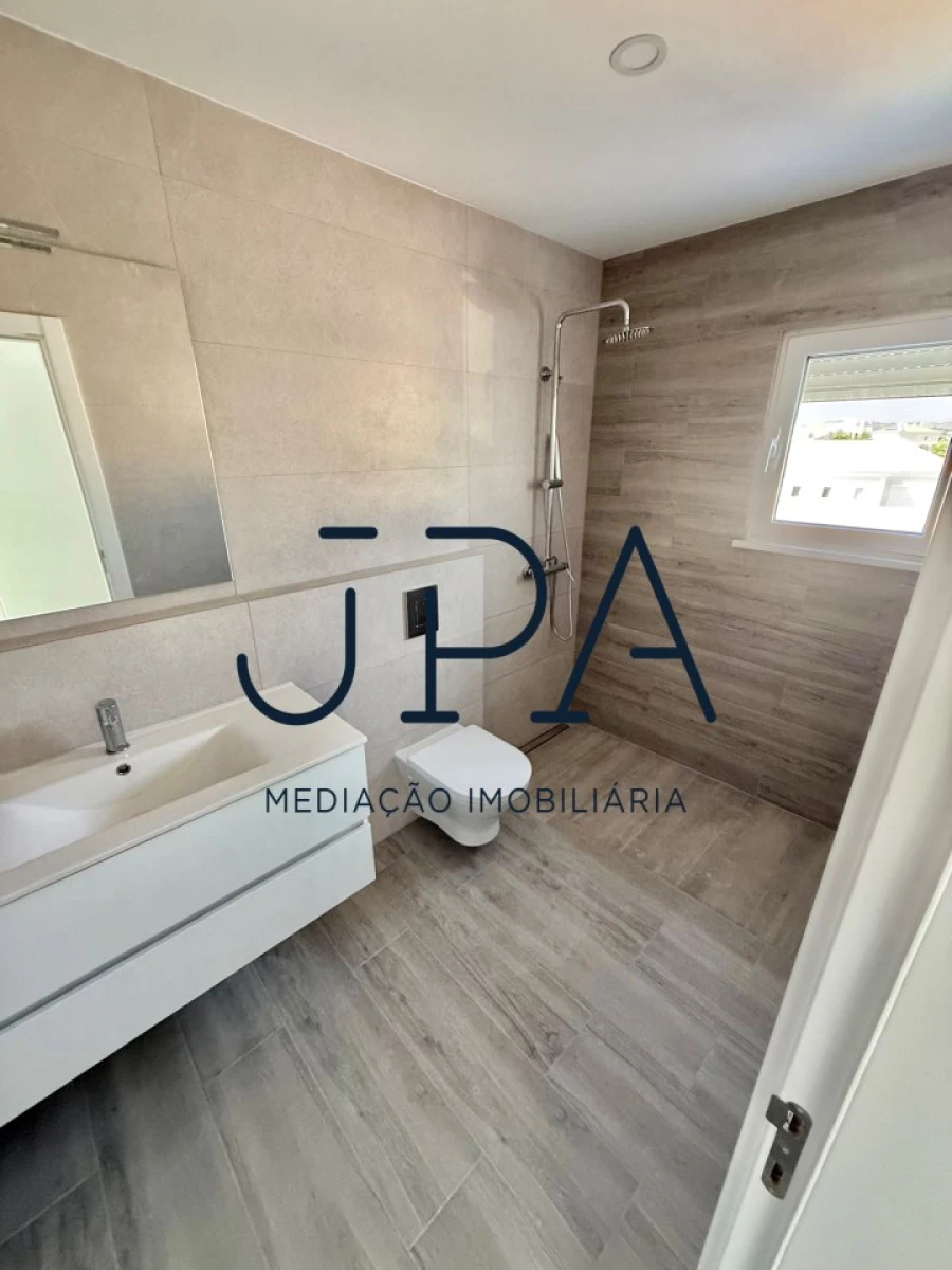 Apartamento T2 para Venda em Altura Foto 8