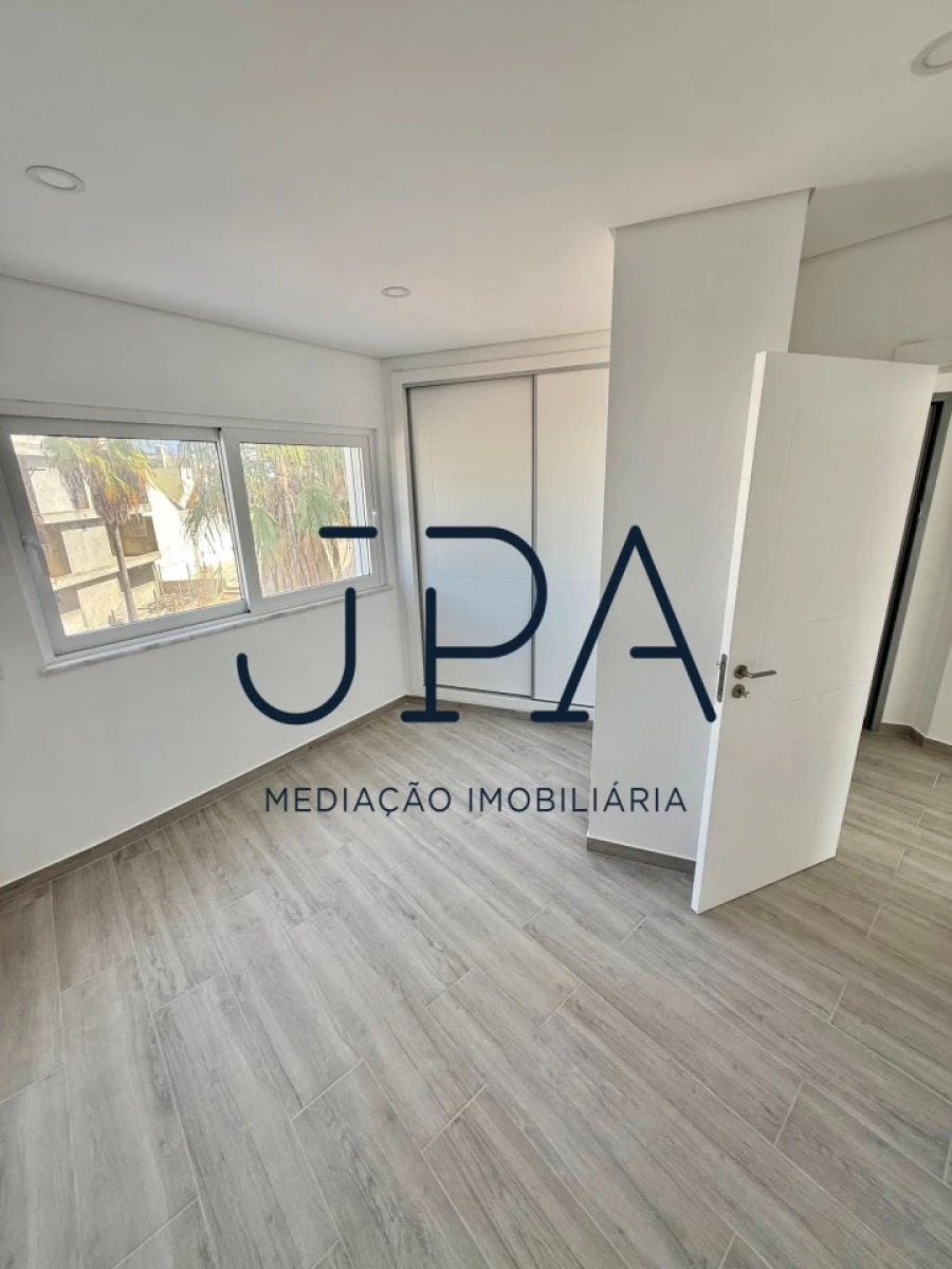 Apartamento T2 para Venda em Altura Foto 7