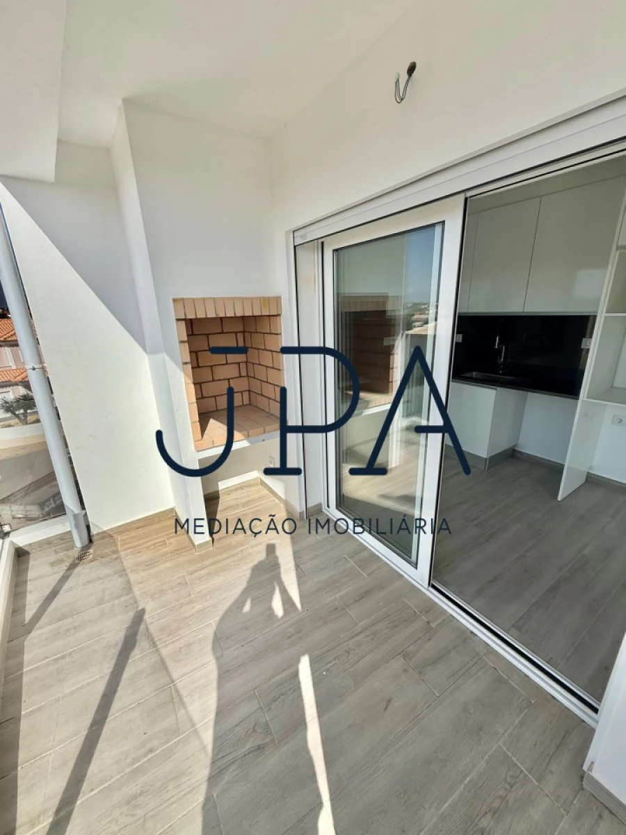 Apartamento T2 para Venda em Altura Foto 4