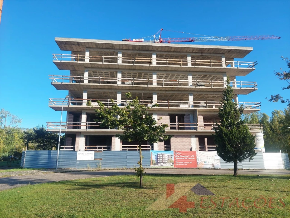Apartamento T2 para Venda em Pombal Foto 4