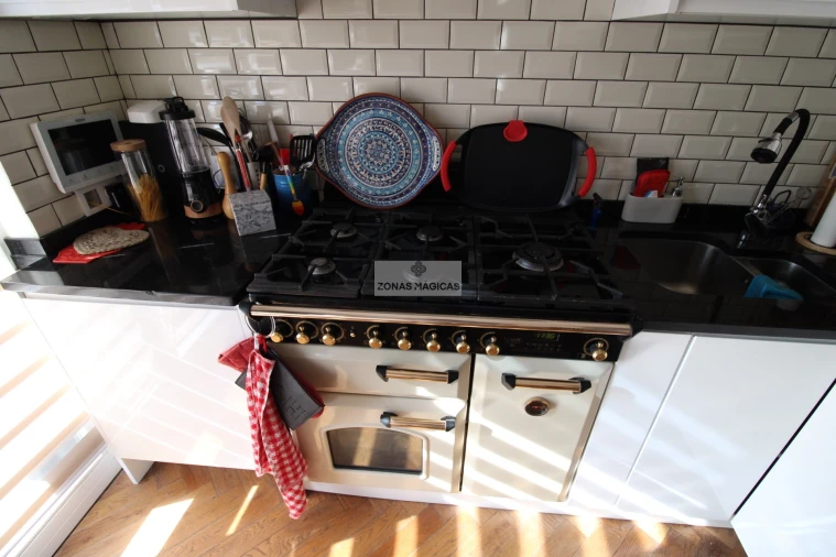 Moradia T2 para Venda em Lagos (São Sebastião e Santa Maria) Foto 5