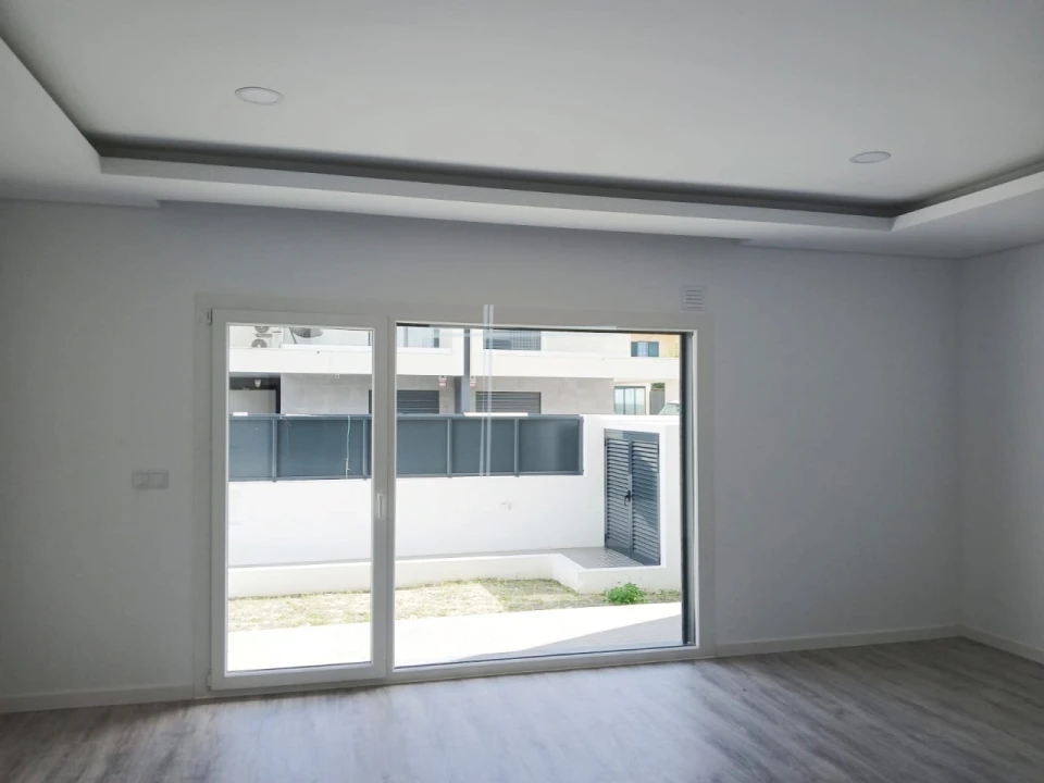 Moradia T3 para Venda em Fernao Ferro Foto 5