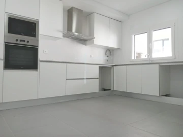 Moradia T3 para Venda em Fernao Ferro