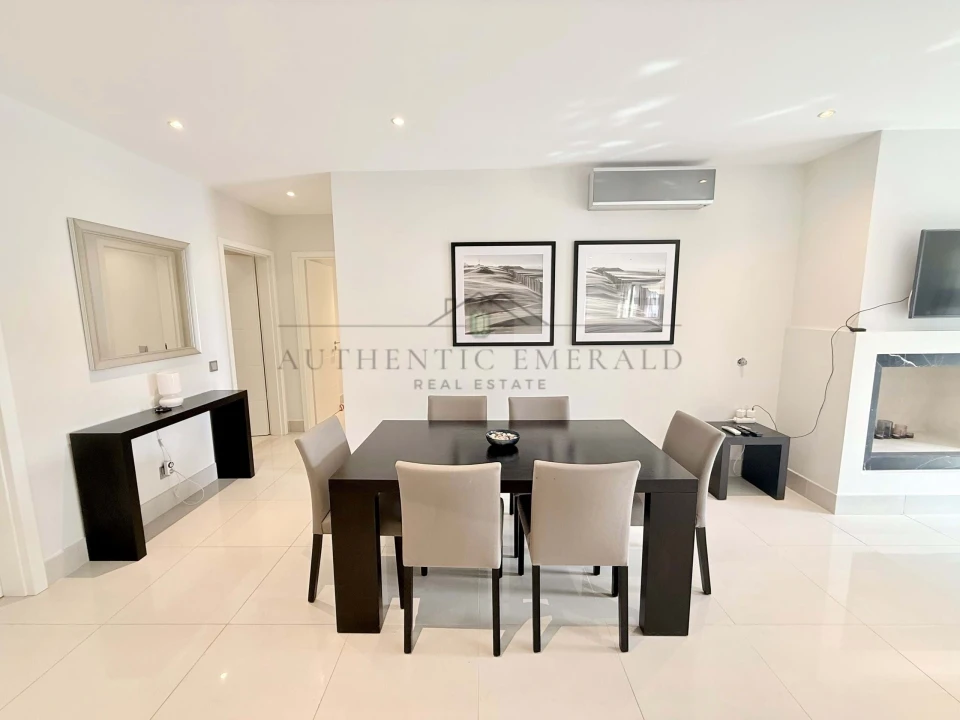 Apartamento T2 para Venda em Quarteira Foto 6
