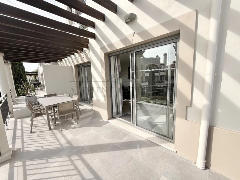 Apartamento T2 para Venda em Quarteira Foto 19