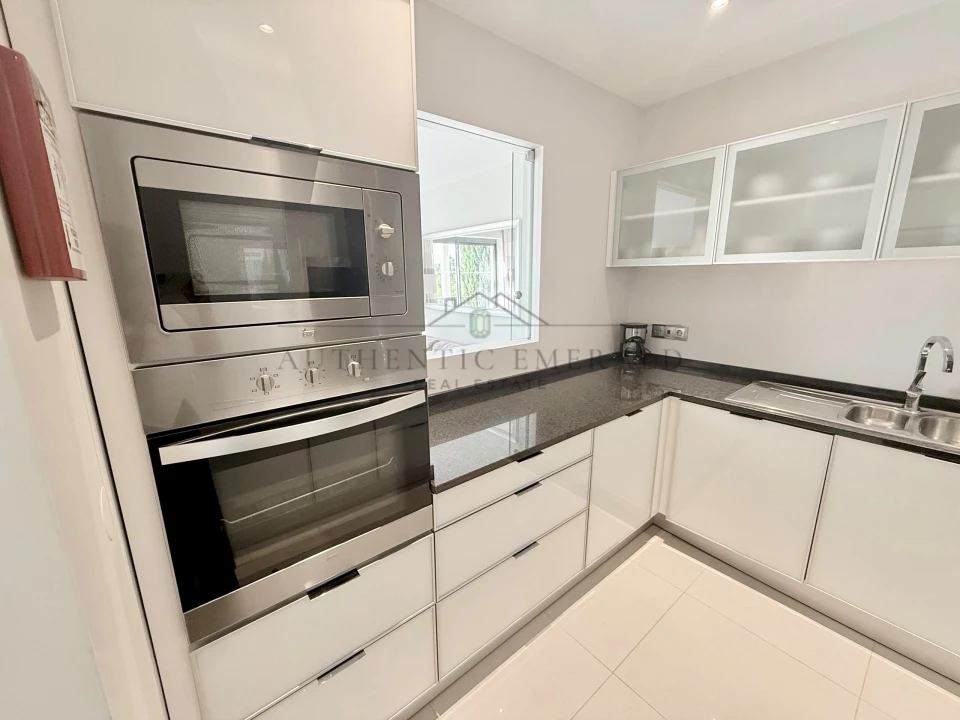 Apartamento T2 para Venda em Quarteira Foto 11