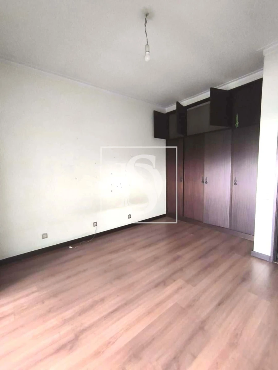 Apartamento T3 para Venda em Creixomil Foto 22