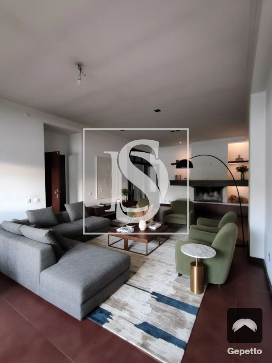 Apartamento T3 para Venda em Creixomil Foto 1