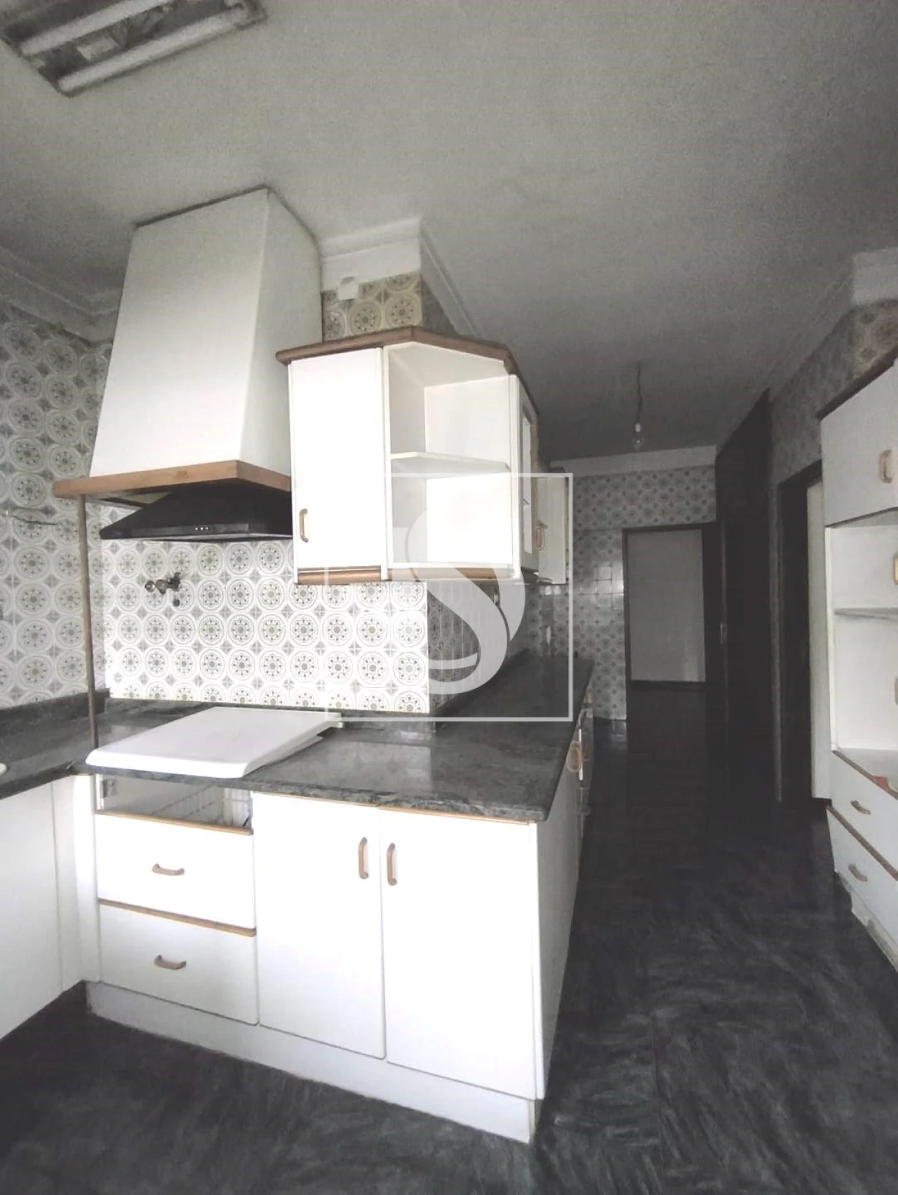 Apartamento T3 para Venda em Creixomil Foto 32