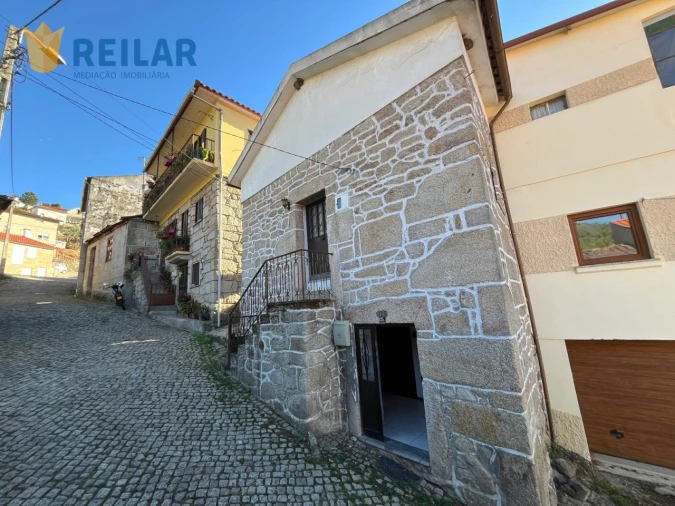 Moradia T3 para Venda em Longa Foto 2