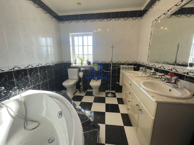 Moradia T2 para Venda em Vidais Foto 19