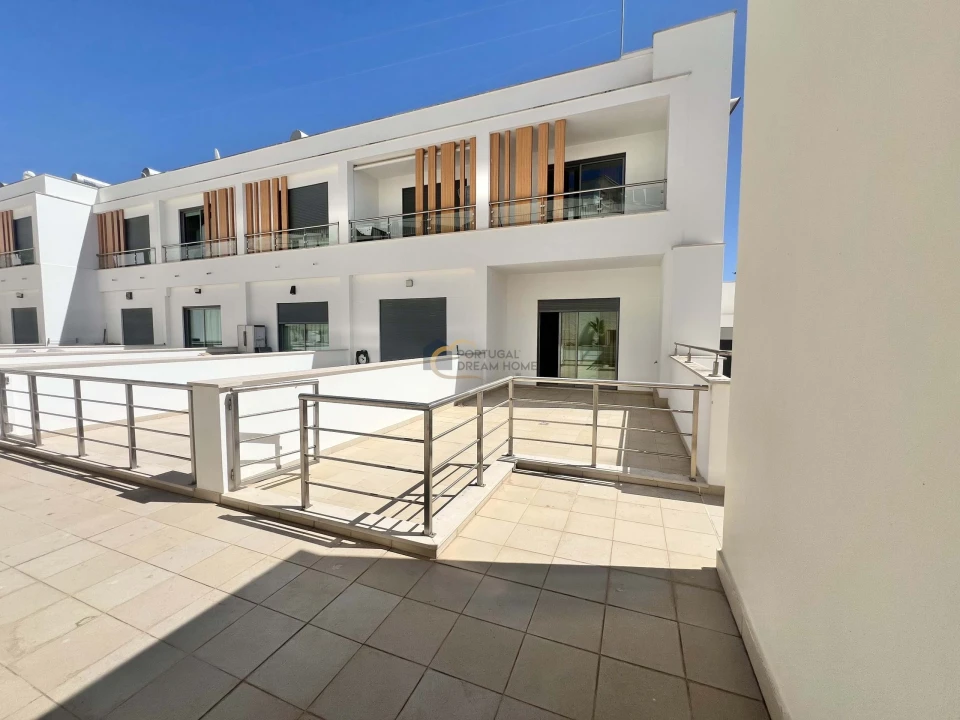 Apartamento T1 para Arrendamento em Albufeira e Olhos de Água Foto 19